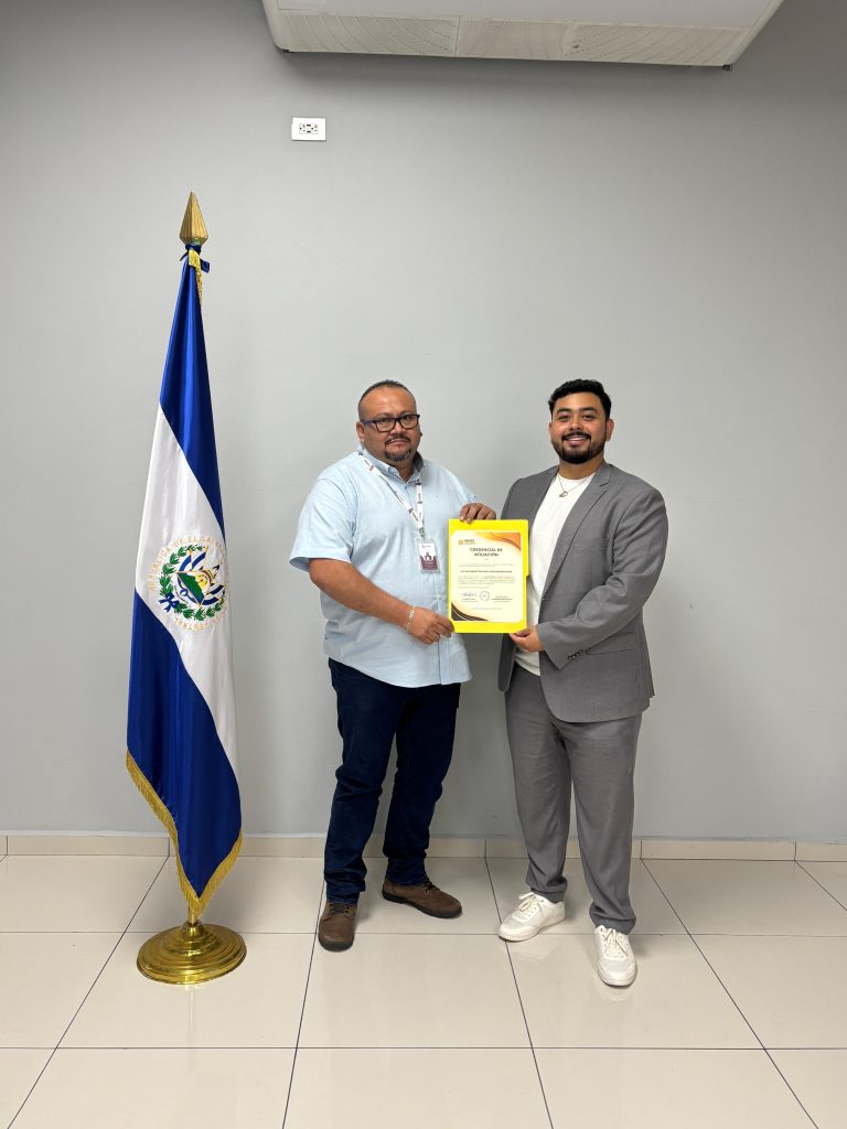 ENTREGA CREDENCIAL UTLA- CBUES